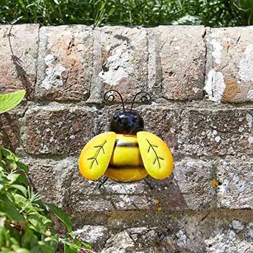 Garden Bumble Bee with Ornamental Heart Metal Sign